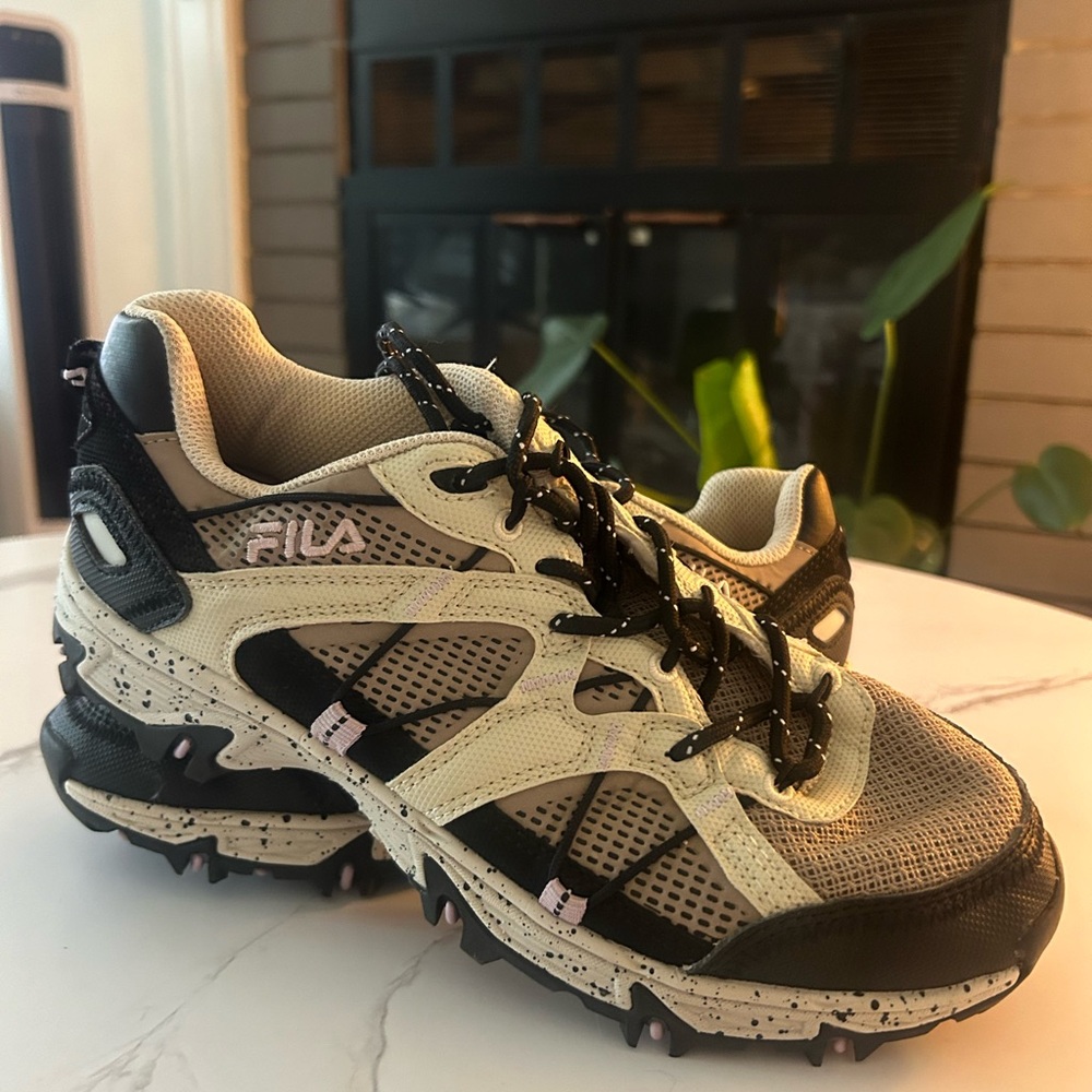 Fila sneakers